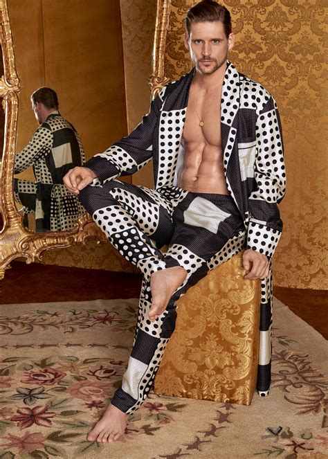 dolce and gabbana pjs.